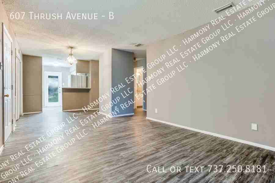 607 Thrush Ave #B - Photo 5 of 25