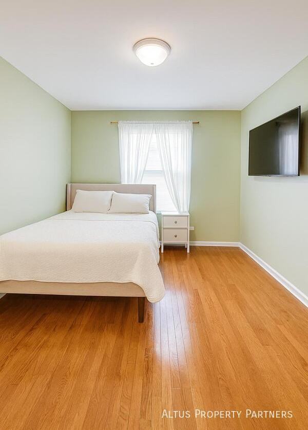 1951 Spinnaker Ct - Photo 3 of 17