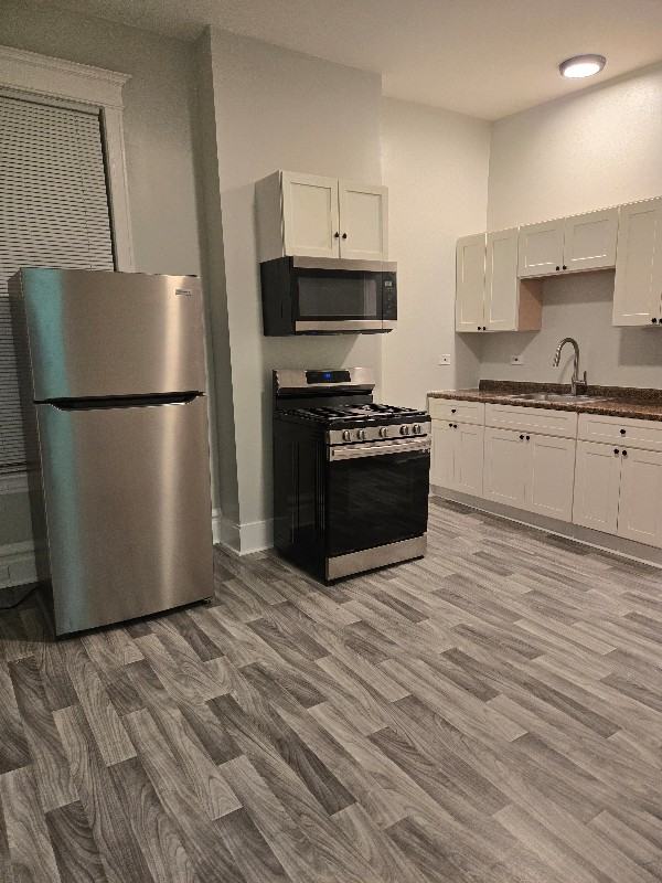 1309 S Komensky Ave #1stFL - Photo 6 of 6