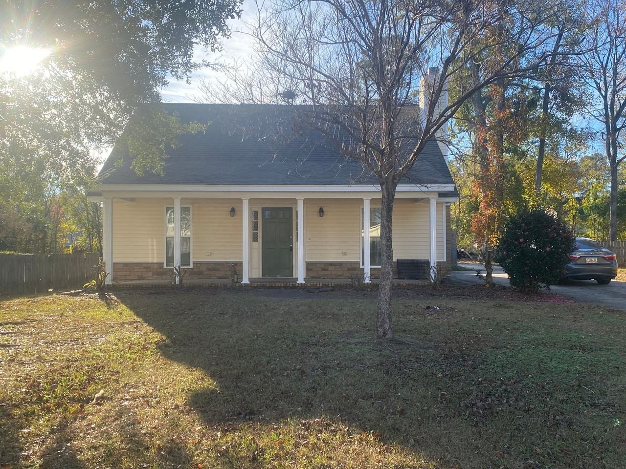 558 Fairfield Way - Photo 2 of 22