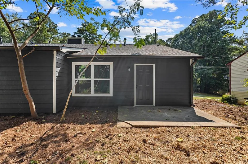 176 Timber Creek Ln Sw #176 - Photo 3 of 17