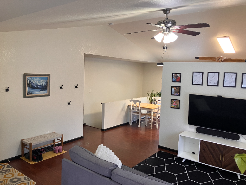 2451 W 44th St - Photo 4 of 18