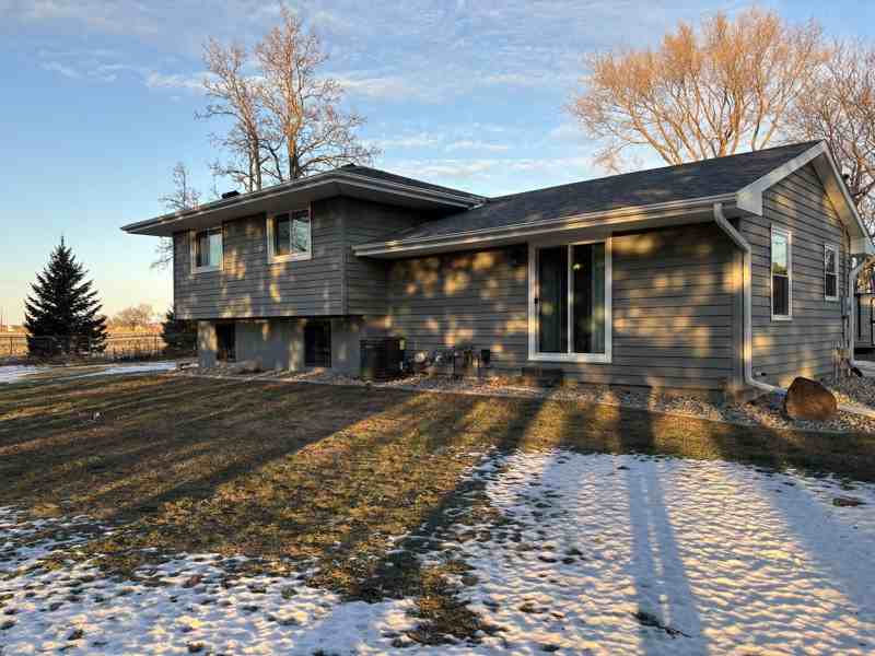 36 Northshore Dr - Photo 3 of 22