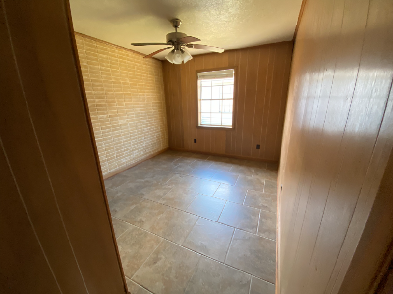 1033 Giovanni St #4 - Photo 4 of 8