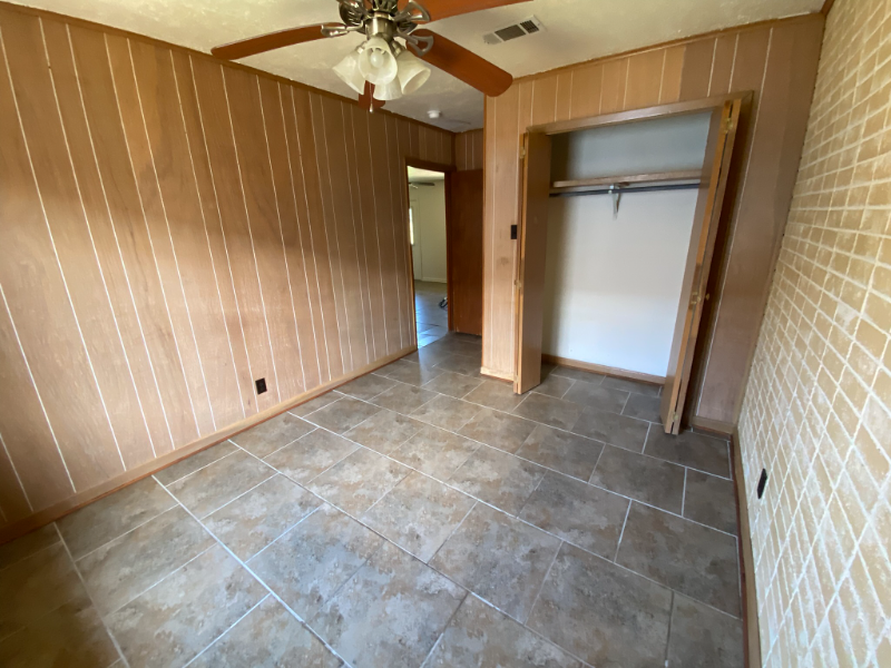 1033 Giovanni St #4 - Photo 5 of 8