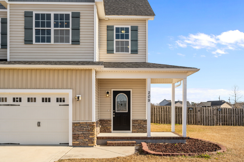 209 Trophy Ridge Dr - Photo 3 of 20