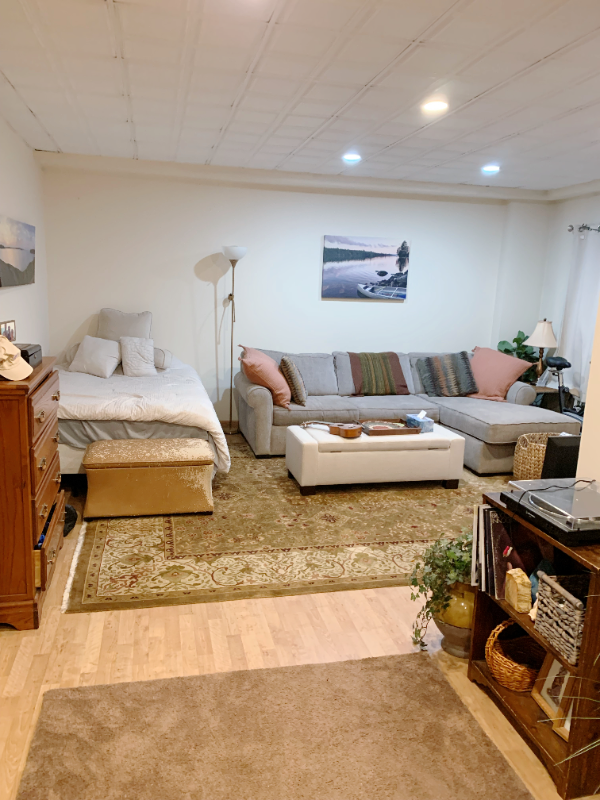 140 N Broadway #ET9 - Photo 2 of 11