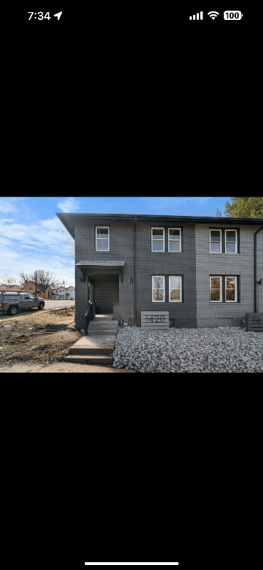 1420 Mcclure St - Photo 2 of 13