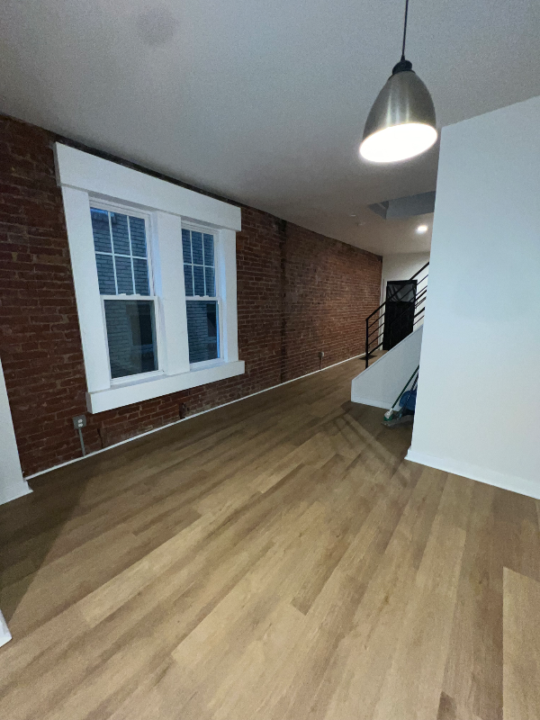 313 E 17th Ave - Photo 6 of 18