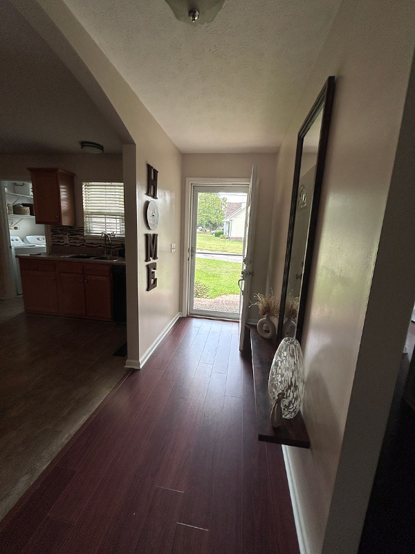 1030 Woodland Dr - Photo 6 of 20