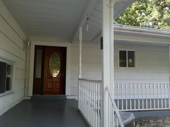 5170 Phantom Ct - Photo 4 of 20