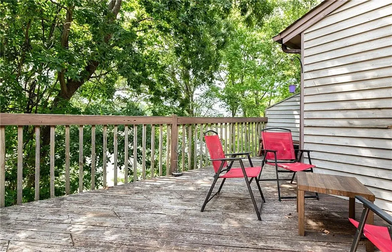 205 Misty Point Ln - Photo 5 of 19