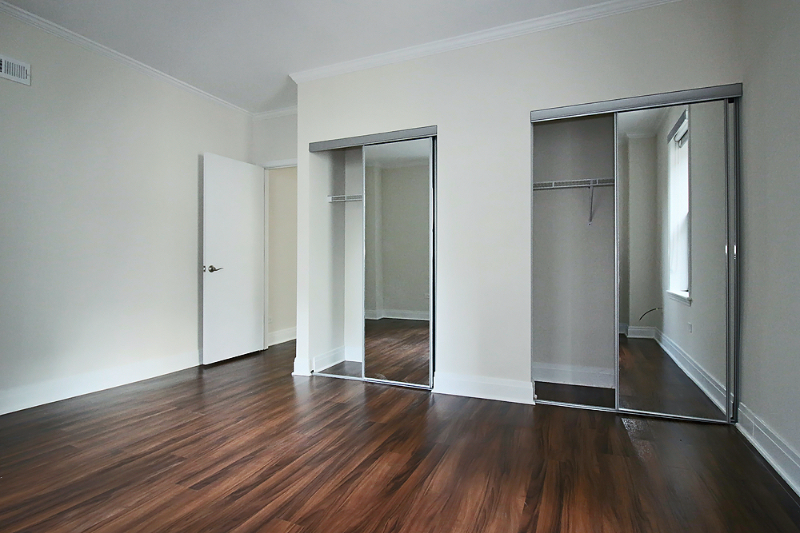 205 E Chestnut St - Photo 7 of 17