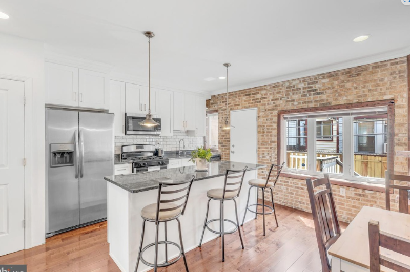 1530 S Vogdes St #2B - Photo 7 of 9