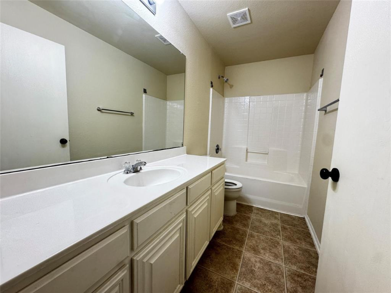 1324 Sierra Blanca Dr - Photo 4 of 9