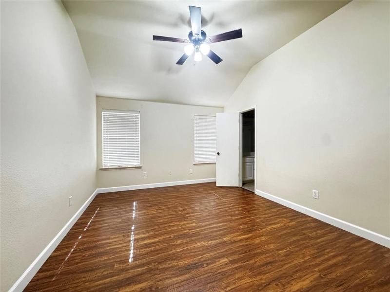 1324 Sierra Blanca Dr - Photo 6 of 9