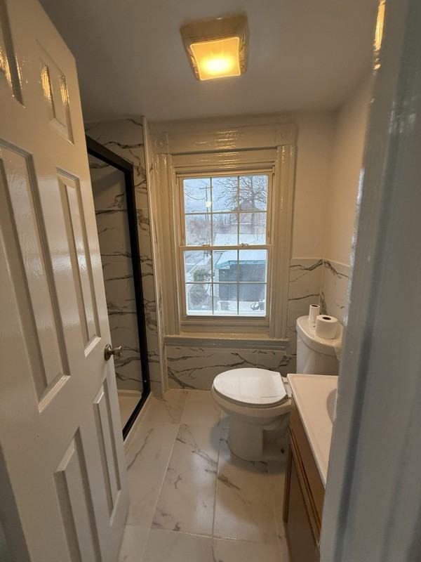 433 Highland Ave - Photo 4 of 20