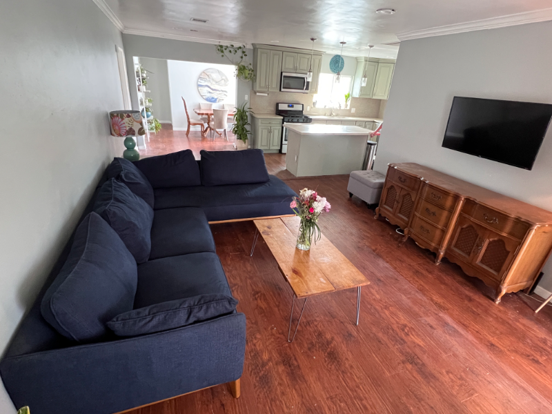 8010 Crosnoe Ave - Photo 6 of 8