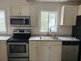 featured image of 253 Lisbon St #2A