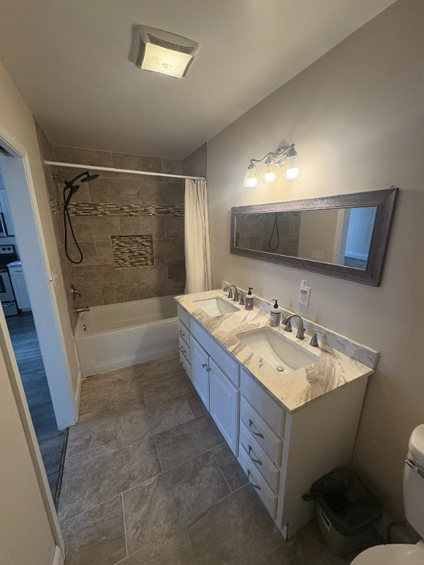 253 Lisbon St #2A - Photo 4 of 11