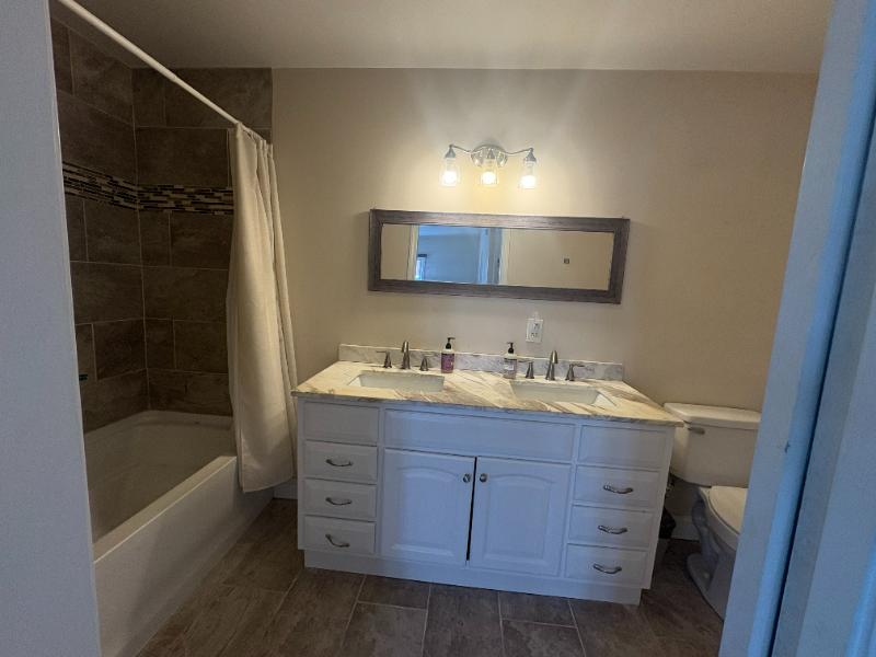 253 Lisbon St #2A - Photo 5 of 11