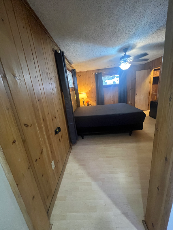 422 Laurel Ave #1 - Photo 3 of 20