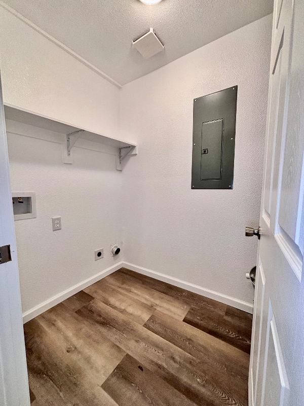 3725 Avenue N #B - Photo 7 of 10