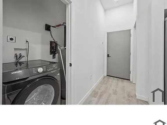 1237 N 60th St #10 - Photo 7 of 9