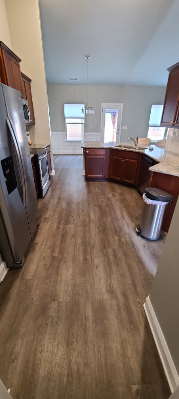 160 River Glen Dr - Photo 3 of 18