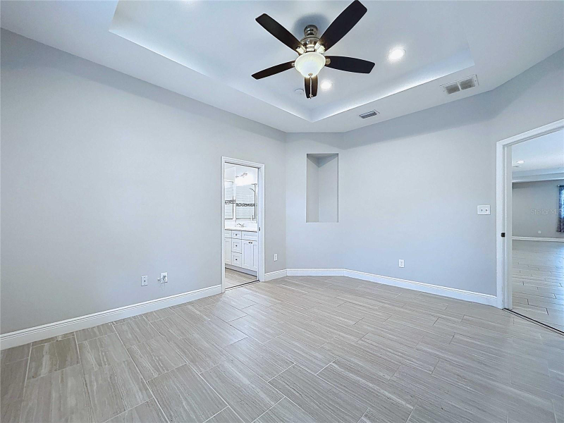 1806 E Ellicott St - Photo 4 of 18