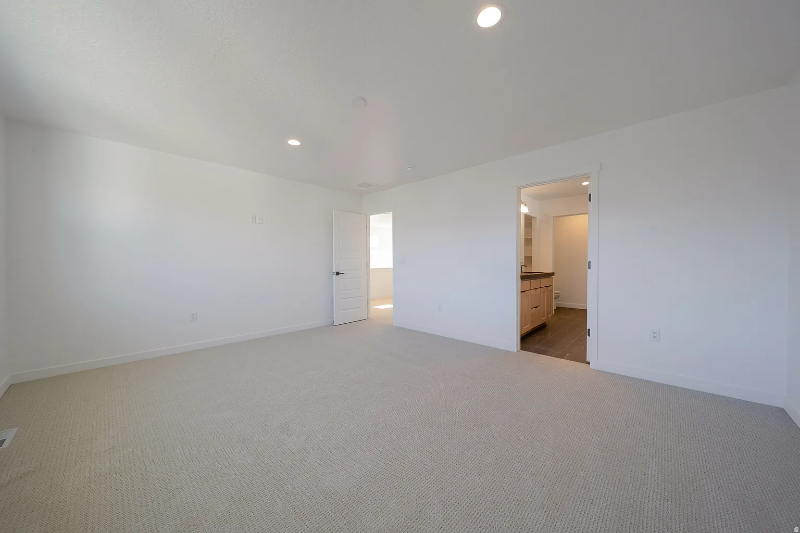 7413 S Pearson Park Ct #13 - Photo 4 of 6