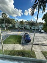 1529 Se 24th Ct - Photo 1 of 1