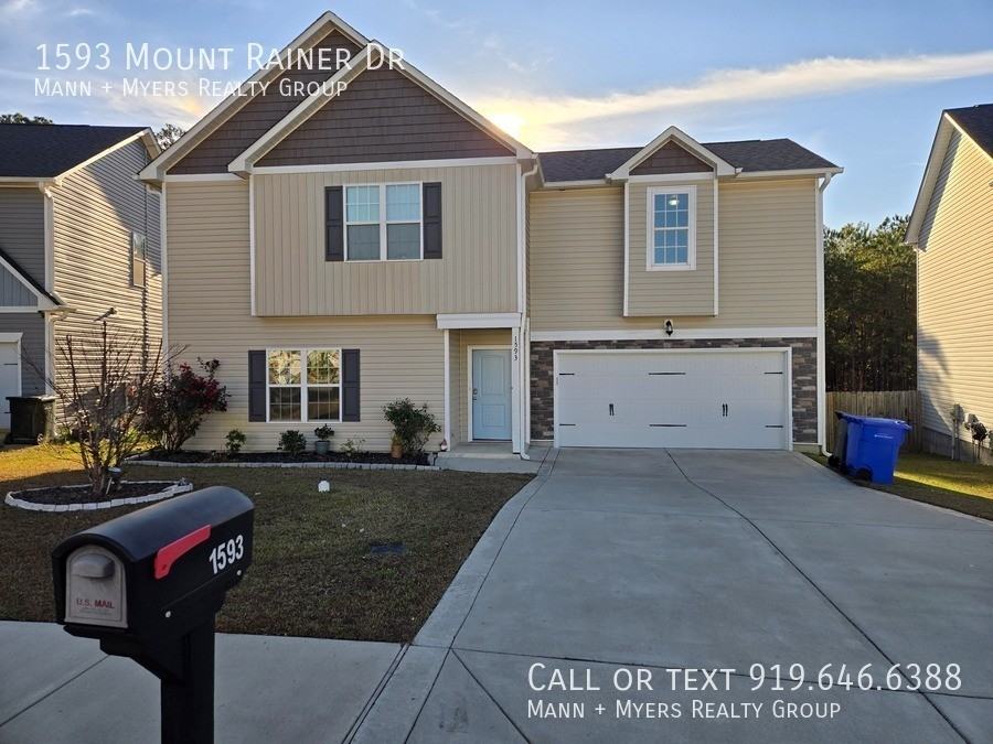 1593 Mount Rainer Dr - Photo 2 of 47