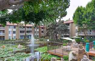 featured image of 1855 Diamond St #303