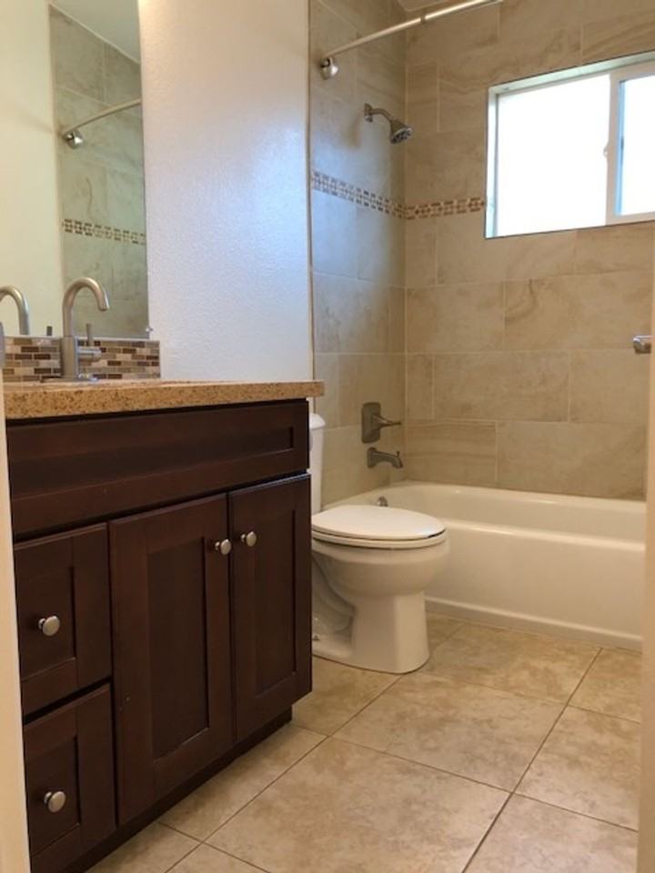 1545 N 1st St - Photo 2 of 18