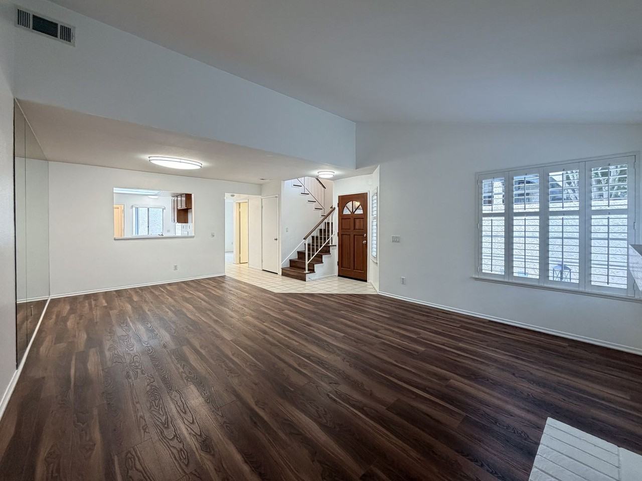 2605 Explorer Cv - Photo 3 of 30