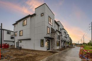 2074 S Holly St - Photo 1 of 1