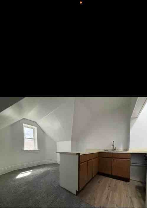 1844 23rd St - Photo 3 of 4