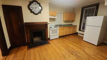 featured image of 62 Spring St