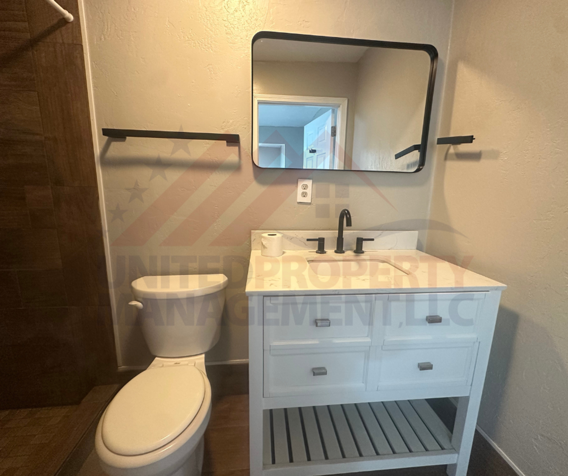 2512 Arkansas St - Photo 5 of 15