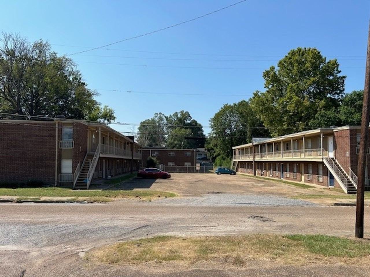 3 IRV - Iron Haven Villas - Photo 2 of 5