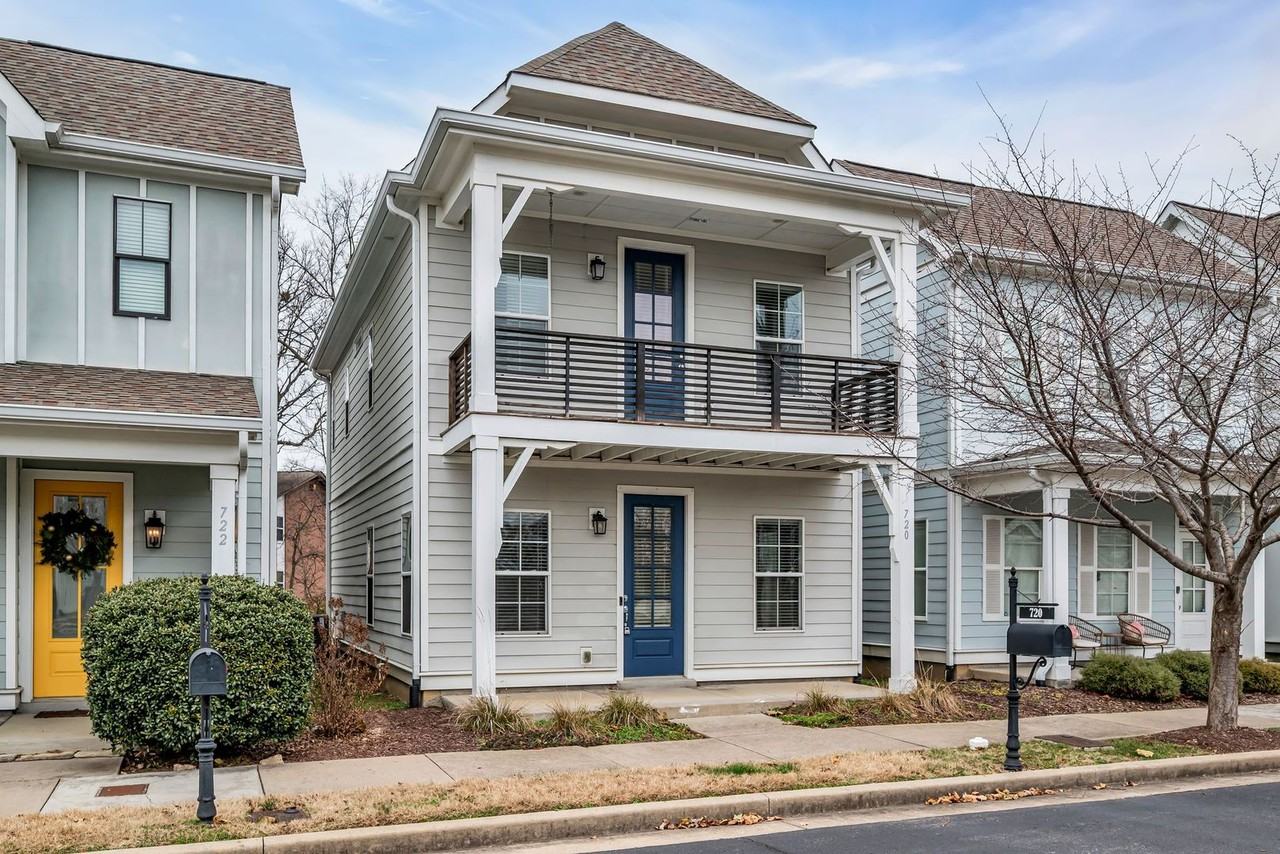 720 Cottage Park Dr - Photo 2 of 37