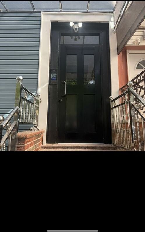 189 Sheridan Ave - Photo 5 of 17