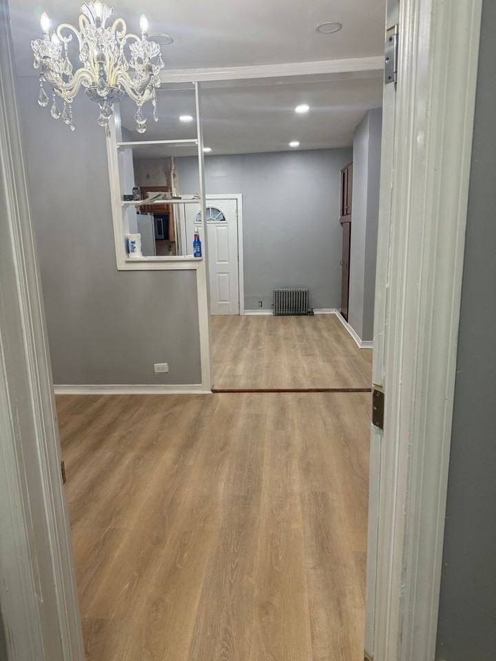 189 Sheridan Ave - Photo 6 of 17