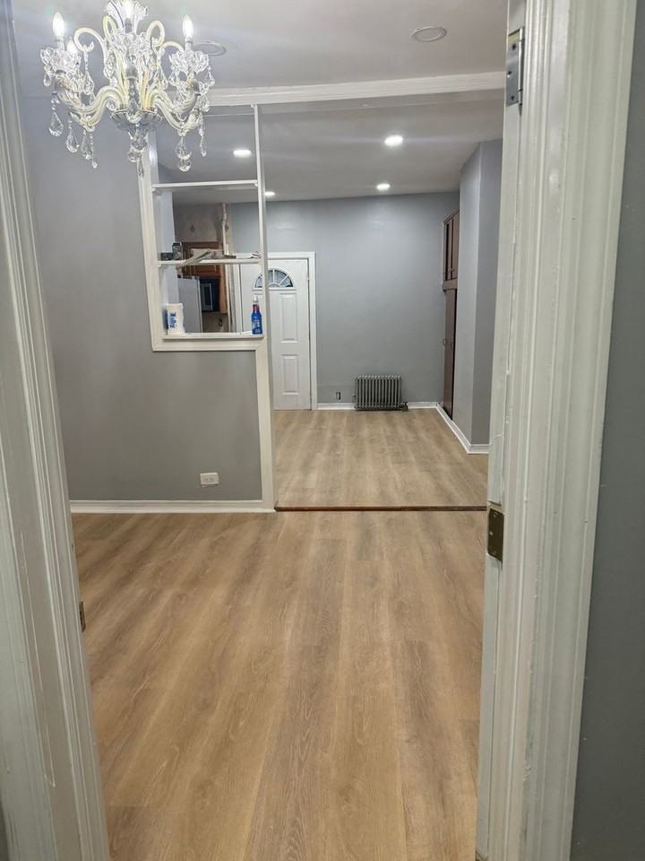 189 Sheridan Ave - Photo 7 of 17