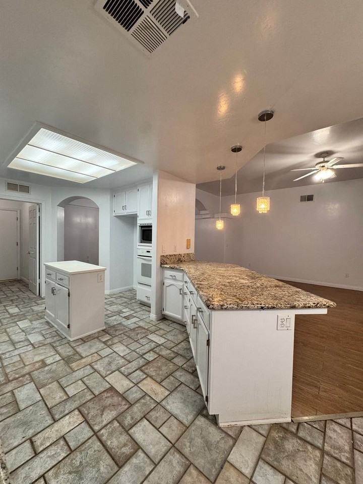 10326 Cheyenne Dr - Photo 6 of 16