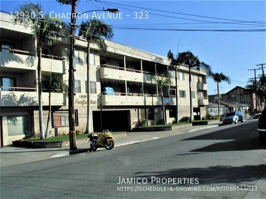 Pacific West - Photo 3 of 50