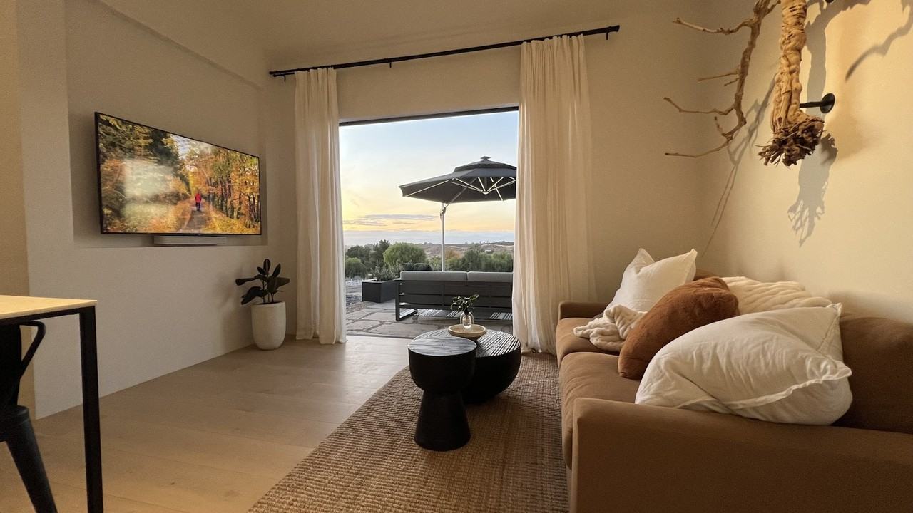 39945 Chaparral Dr, Unit the little vyne ADU - Photo 4 of 32