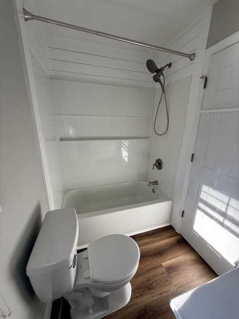 5124 Laurel Bridge Court Southeast - Photo 3 of 18