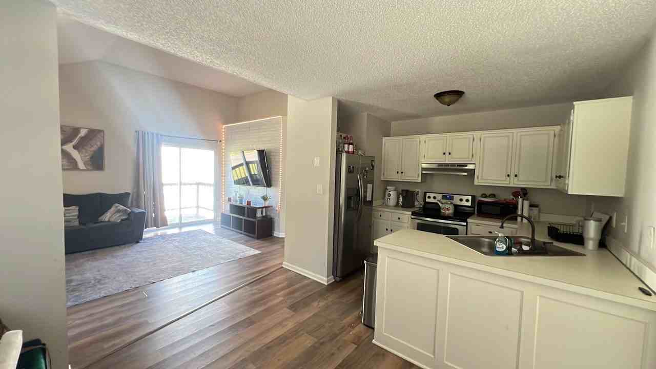 78 Grassmire Drive - Photo 3 of 9